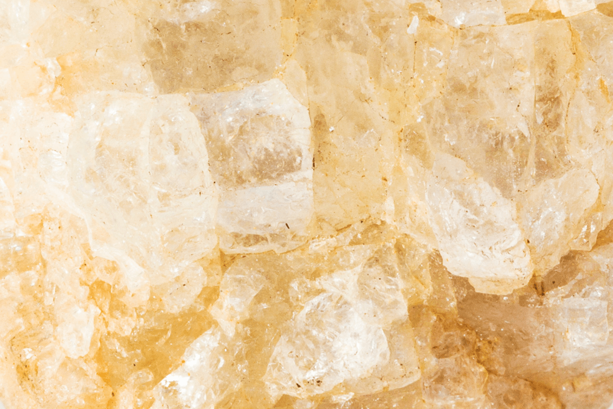 A Guide to Champagne Topaz: Meaning, Properties and Uses – HAWKHOUSE, image size:1200x800