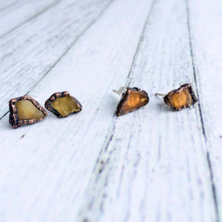 HAWKHOUSE EARRINGS Raw Amber studs | Rough amber earrings