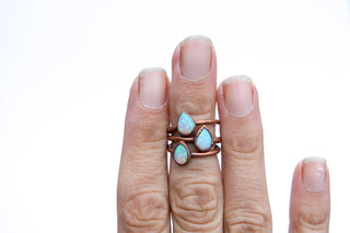 Teardrop opal ring | Natural stone ring