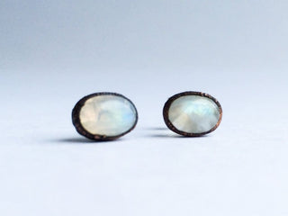 Moonstone earrings | Moonstone stud earrings