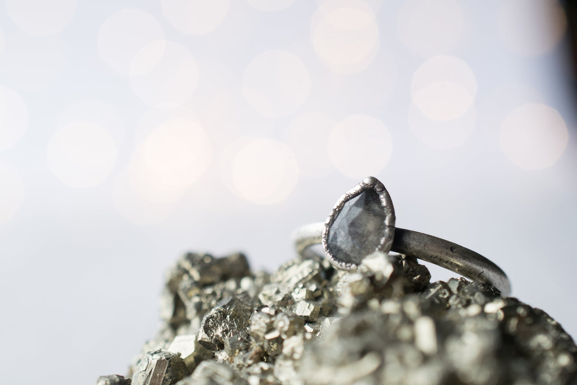 Oxidized Silver Labradorite Ring | Labradorite feldspar ring