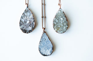 Druzy droplet necklace | Druzy crystal necklace