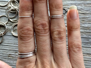 Sterling silver stacking ring | Dainty silver midi rings