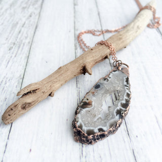 Druzy agate necklace | Geode jewelry